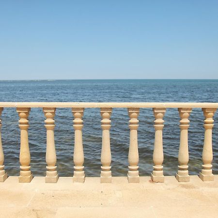 F-Marine Resort Artyom Exterior foto